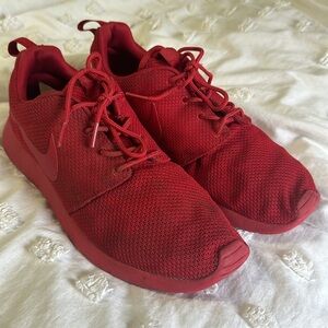 Nike Roshe Run shoe